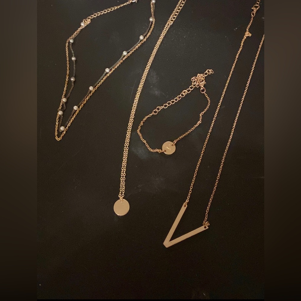 Gold jewelry set